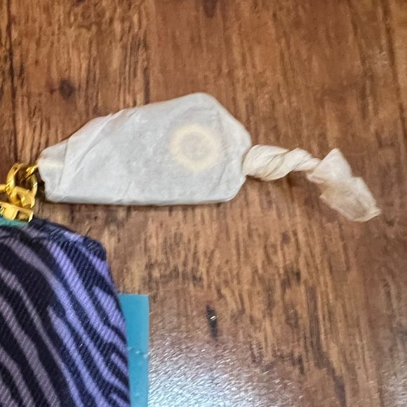 Estée Lauder Opening Ceremony Makeup Bag 8 1/2" x 5 1/2" x 1 1/2" purple - Picture 5 of 6